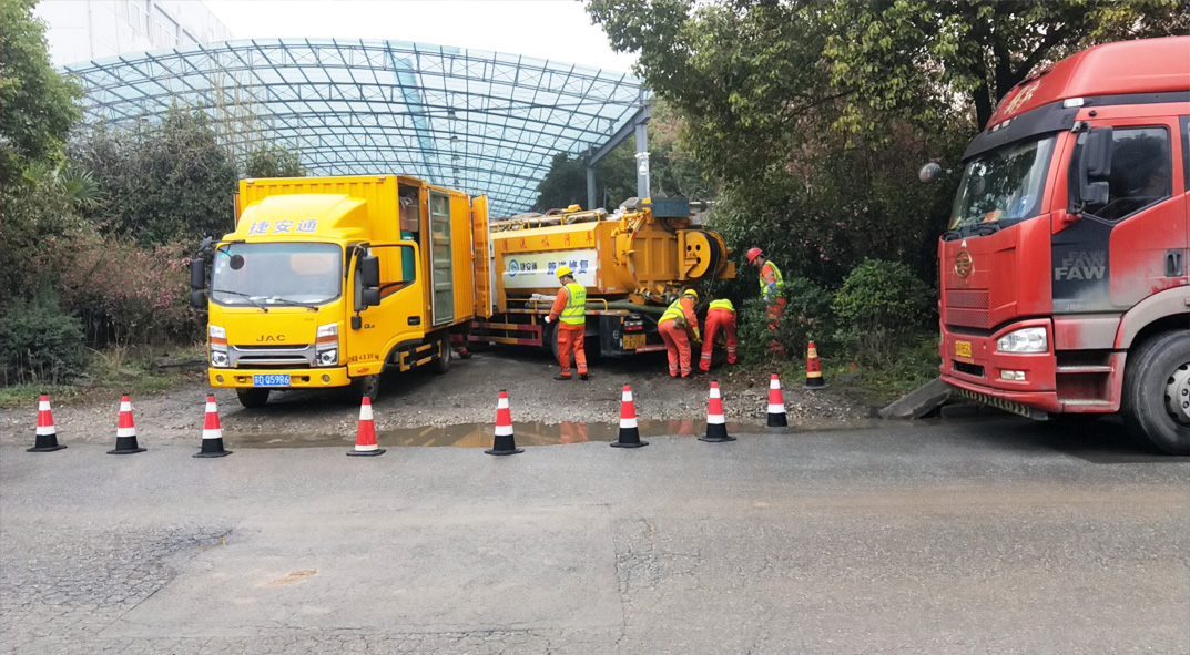 边坝成区雨污水管网“四位一体”检测疏通项目